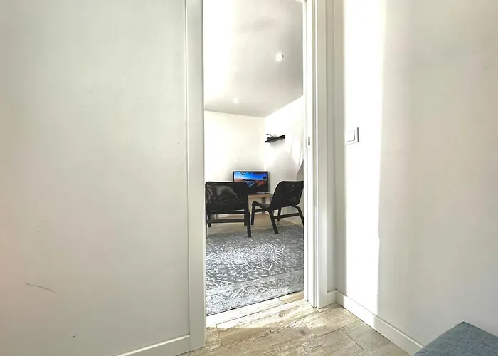 Cozy Tiny House Апартаменты Лиссабон